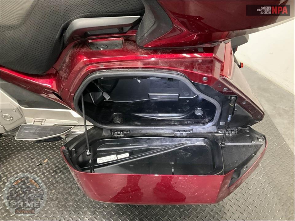 2023 Honda GL1800D GOLDWING TOUR DCT — фото 14