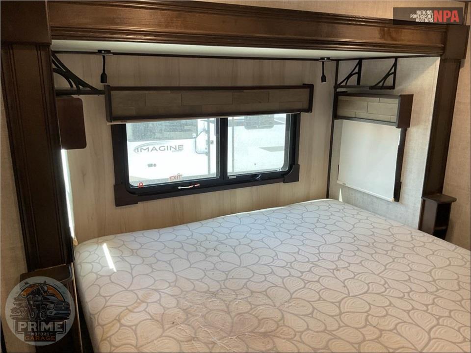 2021 Palomino By Forest River M-328RLCW - COLUMBUS C FIFTH WHEEL SERIES — фото 12