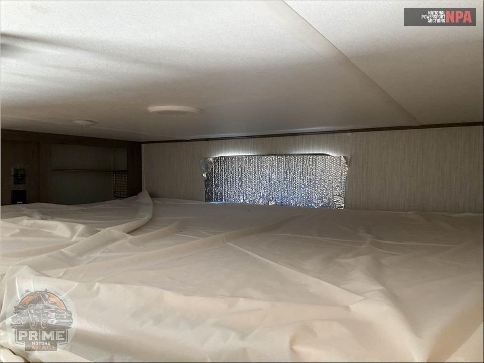 2020 Sabre By Forest River M-36BHQ - FIFTH WHEEL SERIES — фото 20