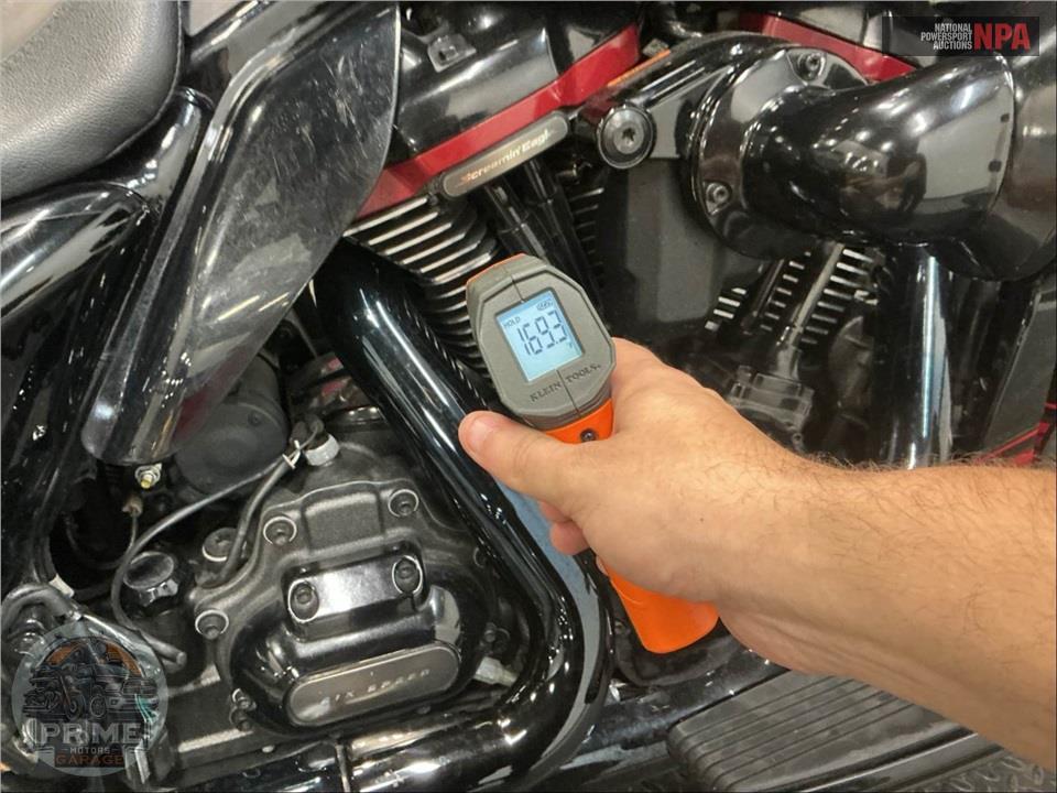 2021 Harley-Davidson FLTRXSE CVO ROAD GLIDE — фото 8