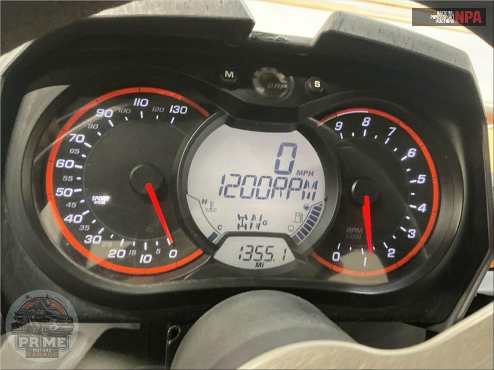 2016 Can-Am COMMANDER 1000 XT-P — фото 5