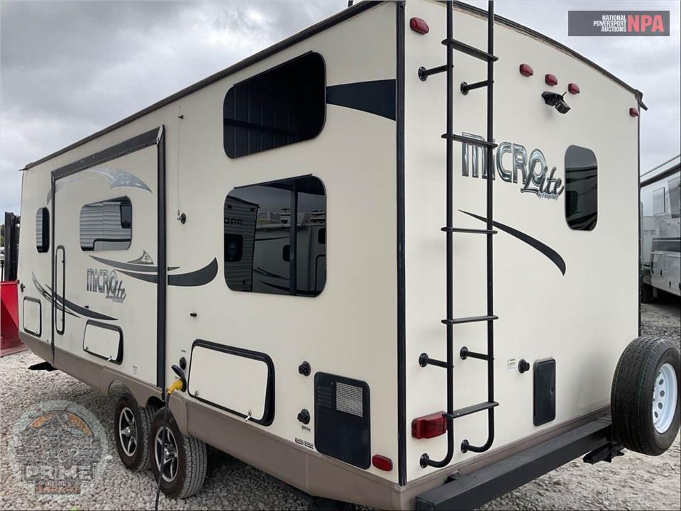 2017 Flagstaff By Forest River M-25BHS - MICRO LITE SERIES — фото 3