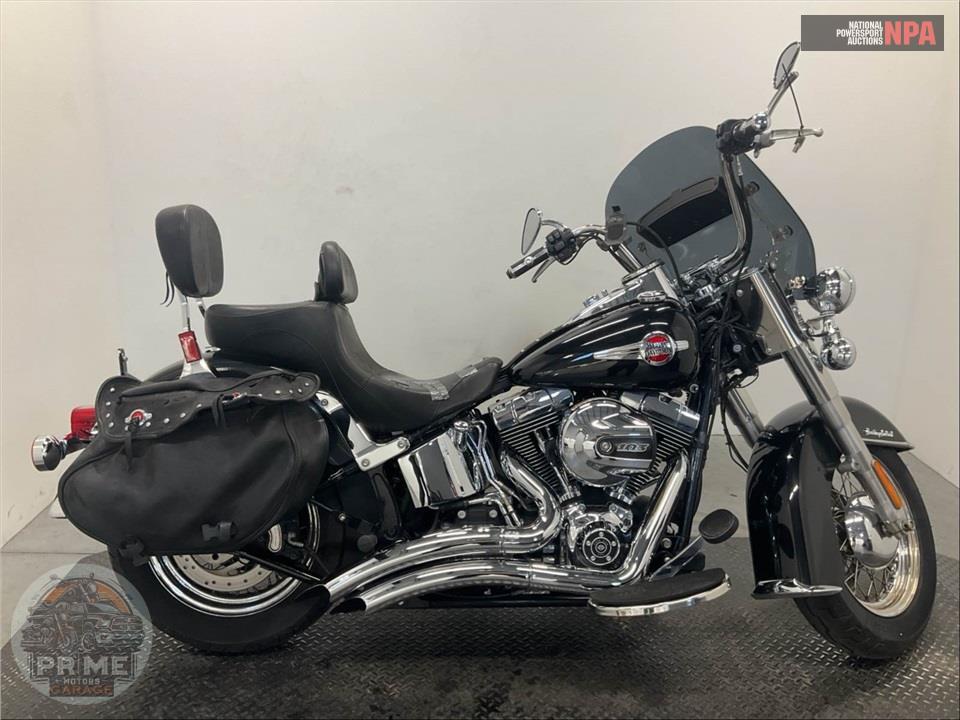 2017 Harley-Davidson FLSTC HERITAGE SOFTAIL CLASSIC — фото 1