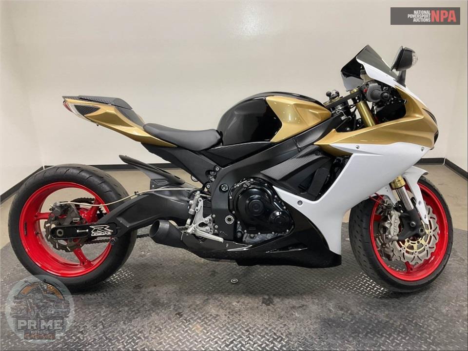2011 Suzuki GSX-R750L1 — фото 1