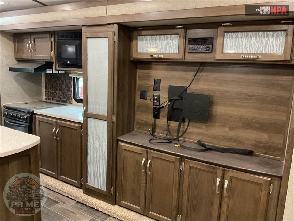 2019 Keystone Rv M-30 RIPR - BULLET PREMIER SERIES — фото 8