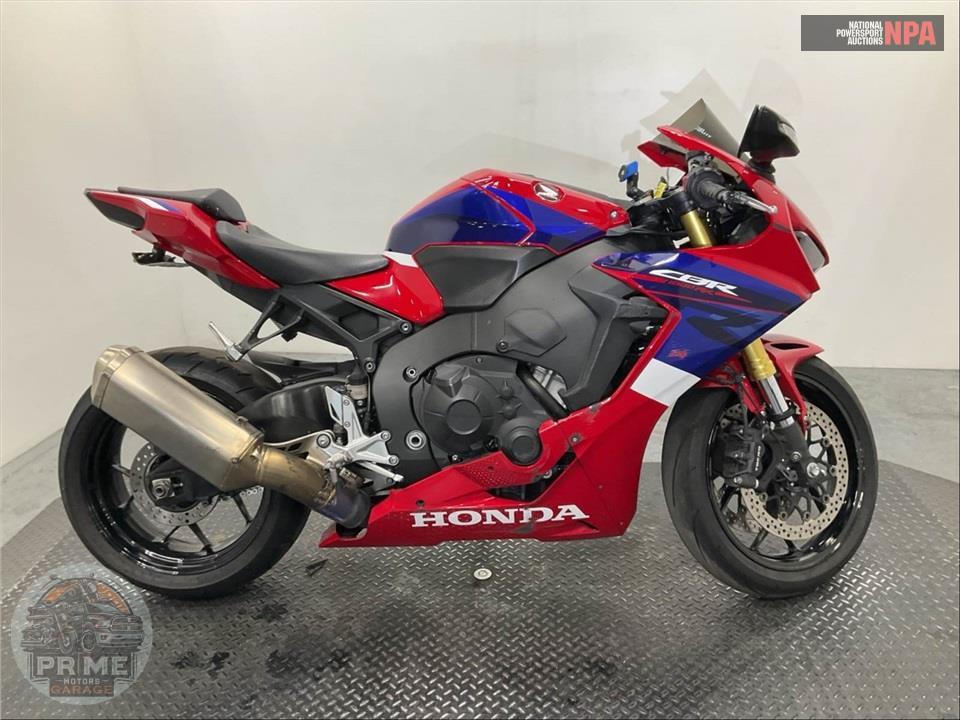 2023 Honda CBR1000RR — фото 1