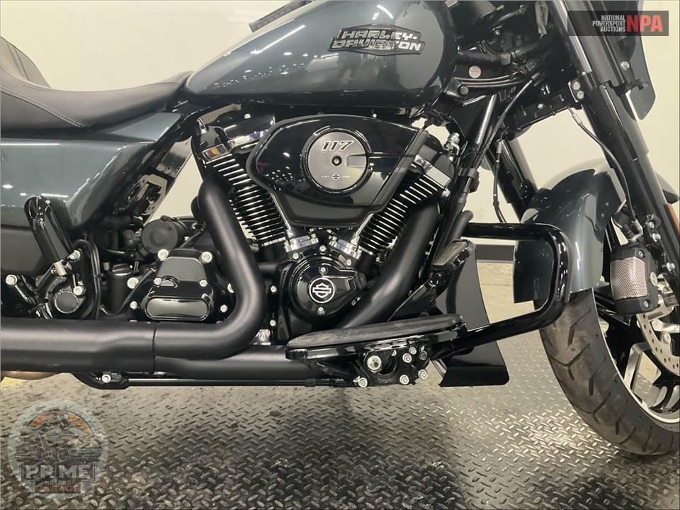 2025 Harley-Davidson FLHX STREET GLIDE — фото 6