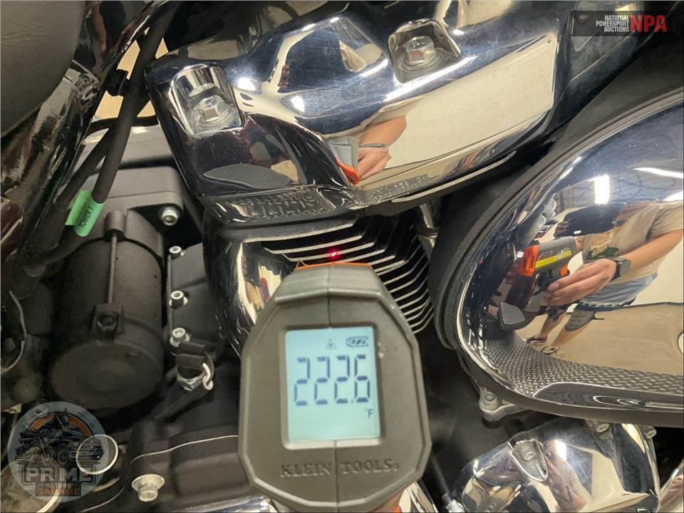 2022 Harley-Davidson FLHTCUTG TRI GLIDE ULTRA CLASSIC — фото 8