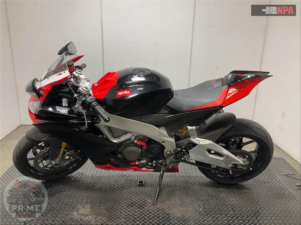 2013 Aprilia RSV4 FACTORY APRC ABSE SBK SE — фото 3