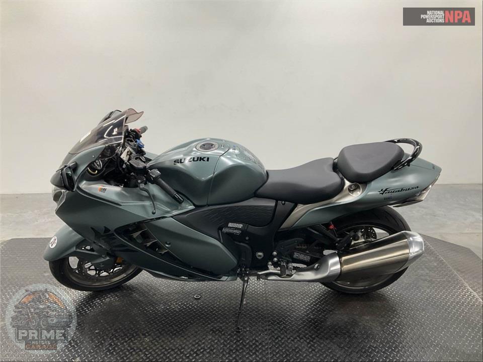 2025 Suzuki GSX1300RRKM5 HAYABUSA — фото 3