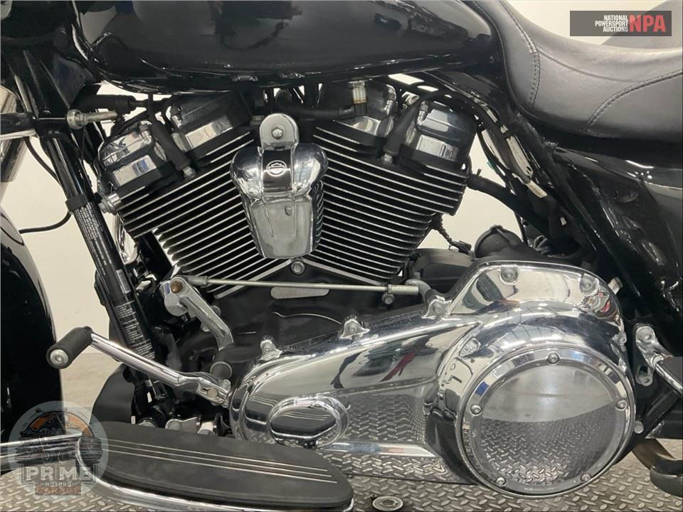 2023 Harley-Davidson FLTRX ROAD GLIDE — фото 7