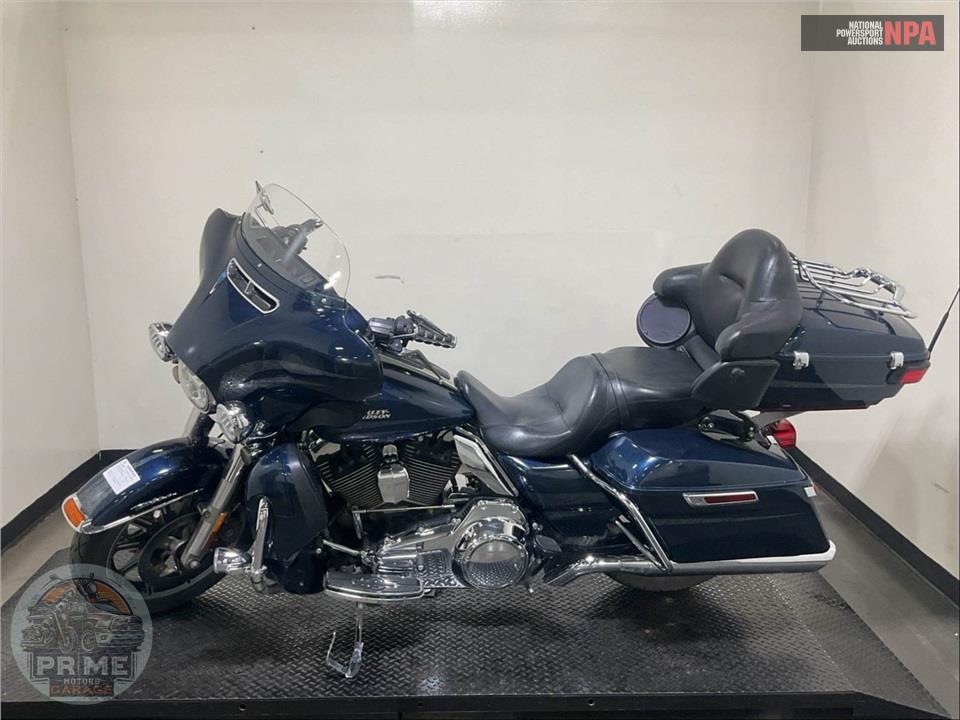 2016 Harley-Davidson FLHTCUL ULTRA CLASSIC LOW — фото 3