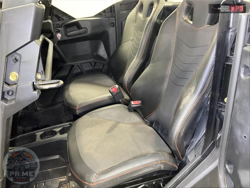 2025 Can-Am COMMANDER MAX XT-P 1000R — фото 31