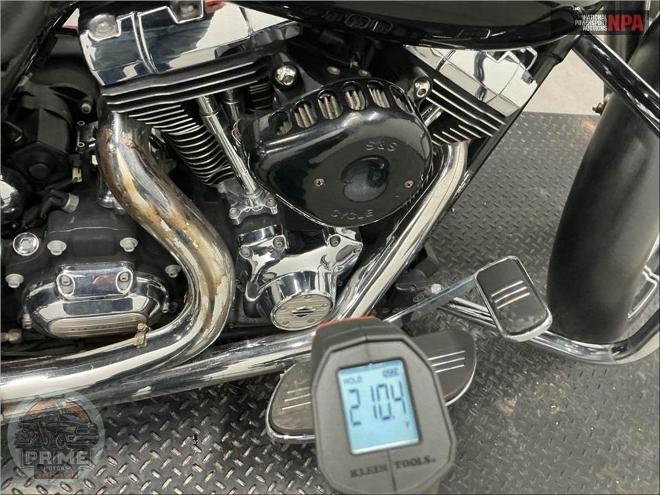 2013 Harley-Davidson FLHX STREET GLIDE — фото 10