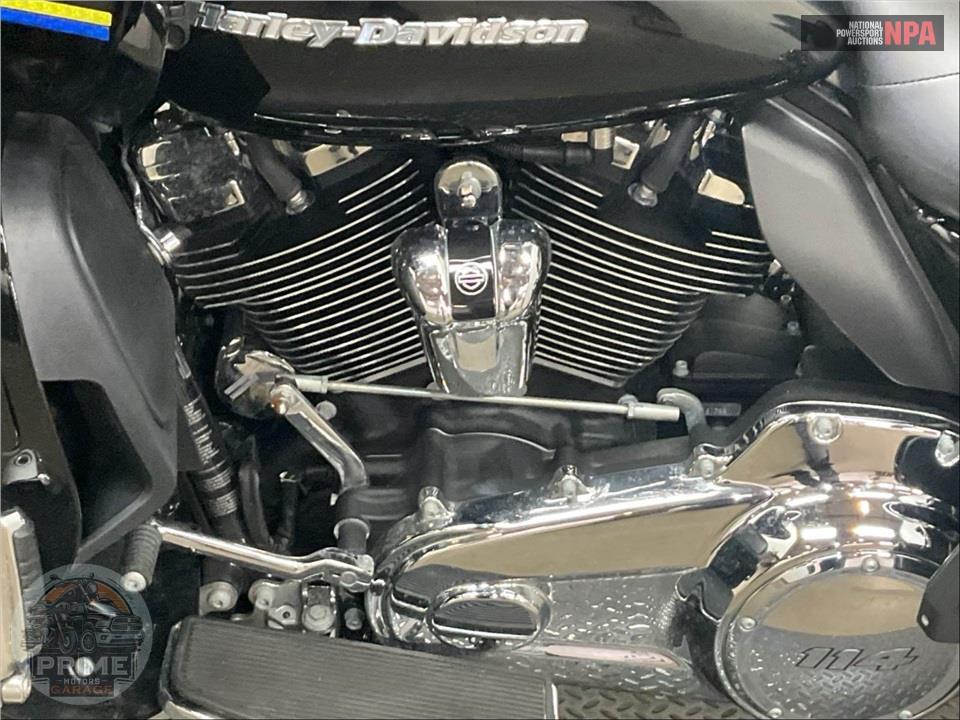 2022 Harley-Davidson FLTRK ROAD GLIDE LIMITED — фото 7