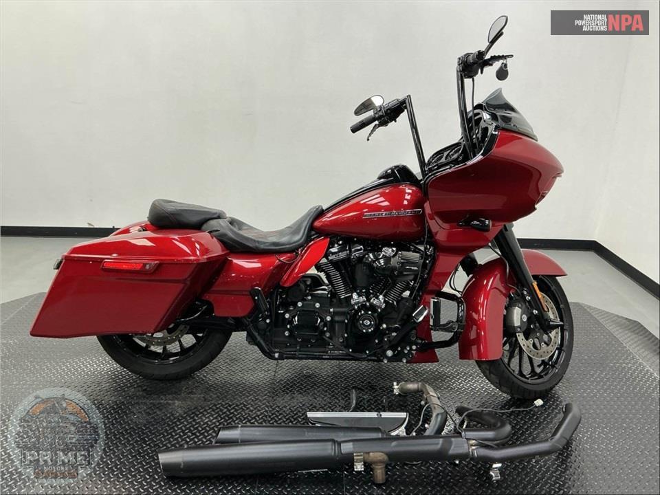 2018 Harley-Davidson FLTRXS ROAD GLIDE SPECIAL — фото 1
