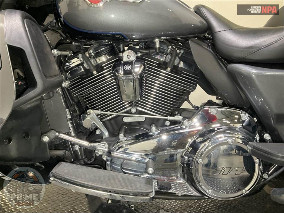 2022 Harley-Davidson FLHTCUTG TRI GLIDE ULTRA CLASSIC — фото 7