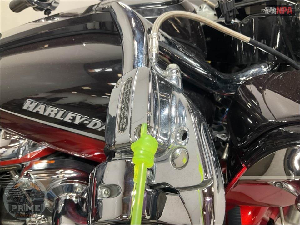 2021 Harley-Davidson FLTRXSE CVO ROAD GLIDE — фото 29