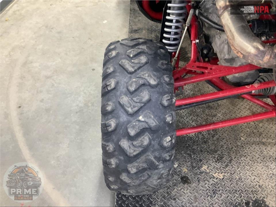2023 Honda SXS1000S2R TALON 1000R FOX LIVE VALVE — фото 24
