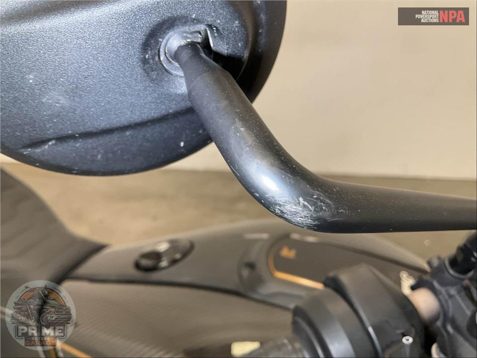 2023 Indian Motorcycle FTR R CARBON — фото 18