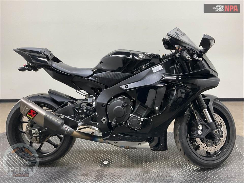 2017 Yamaha YZF-R1 — фото 1