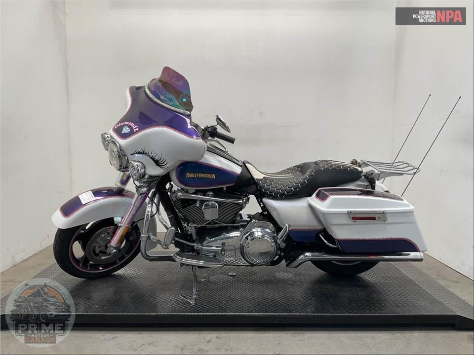 2010 Harley-Davidson FLHX STREET GLIDE — фото 3