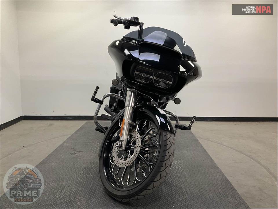 2015 Harley-Davidson FLTRX ROAD GLIDE — фото 2