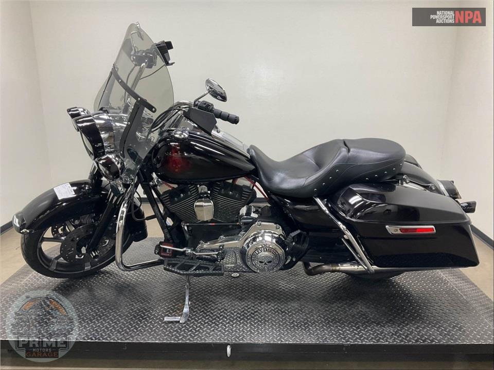 2014 Harley-Davidson FLHR ROAD KING — фото 3