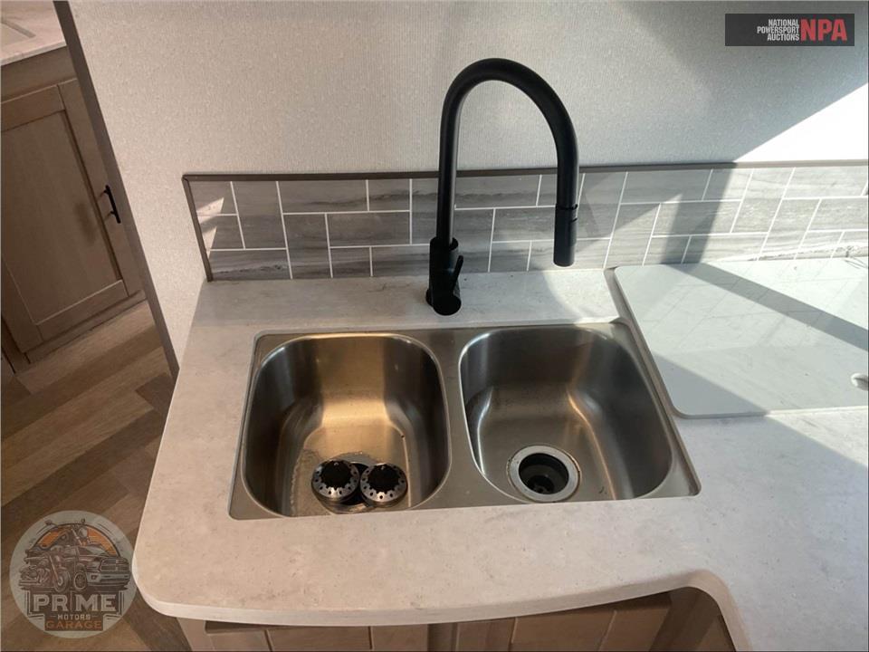 2021 Twilight Rvs M-2500 - SIGNATURE SERIES — фото 17