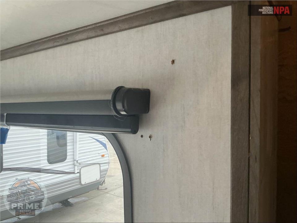 2021 Sabre By Forest River M-38DBQ - FIFTH WHEEL SERIES — фото 19