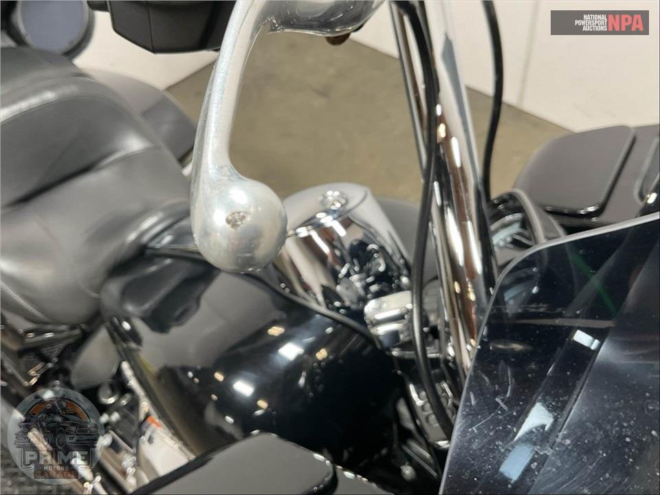 2021 Harley-Davidson FLTRK ROAD GLIDE LIMITED — фото 32