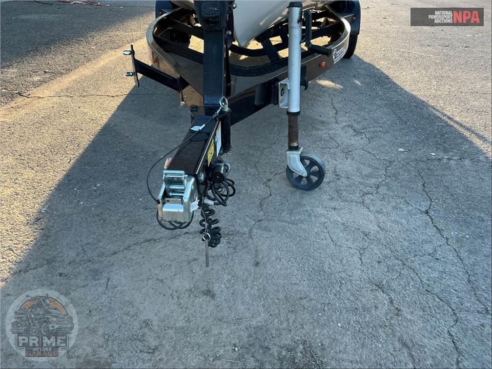 2015 Axis Wake Research A22(*) L=22/E=1 450HP MON IB — фото 47