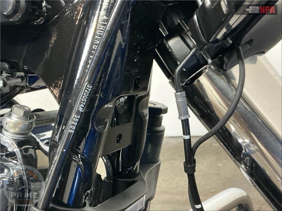 2025 Harley-Davidson FLHX STREET GLIDE — фото 11