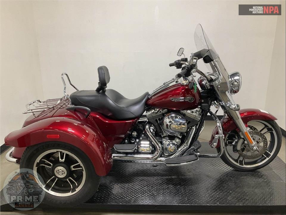 2016 Harley-Davidson FLRT FREEWHEELER — фото 1