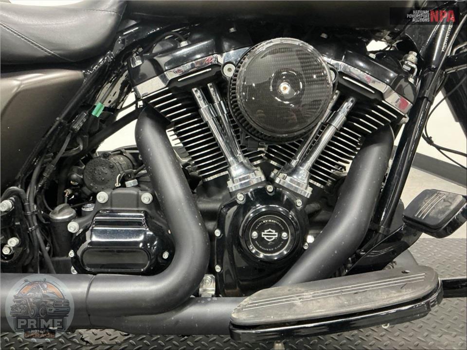 2020 Harley-Davidson FLHXS STREET GLIDE SPECIAL — фото 6