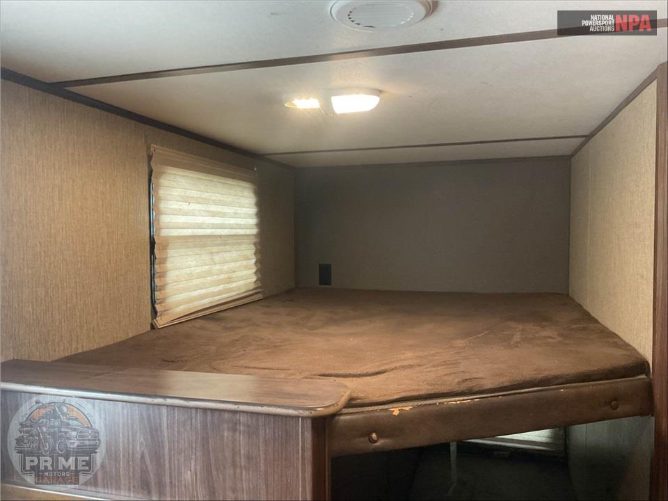 2017 Keystone Rv M-29 BH - SPRINTER CAMPFIRE EDITION SERIES — фото 14