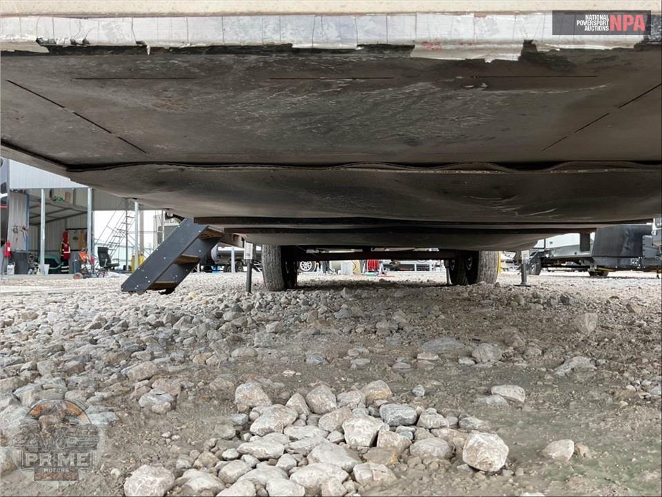 2017 Keystone Rv M-3811 MS - MONTANA FIFTH WHEEL SERIES — фото 37