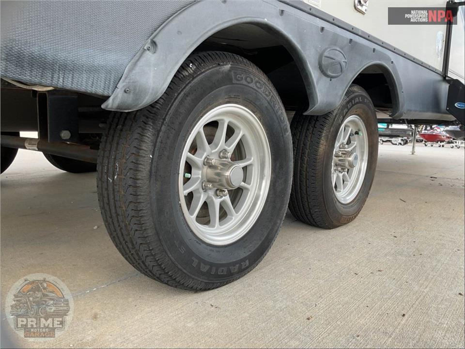 2019 Crossroads Rv M-253 RB - SUNSET TRAIL SUPER LITE SERIES — фото 39