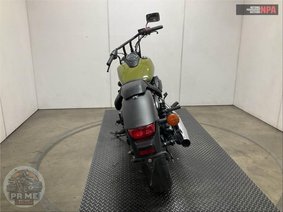 2022 Honda VT750C2B SHADOW PHANTOM — фото 4