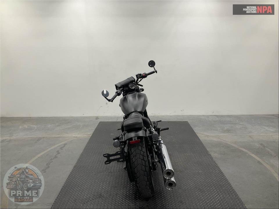 2022 Indian Motorcycle SCOUT BOBBER (ABS, SMOKE COLOR) — фото 4