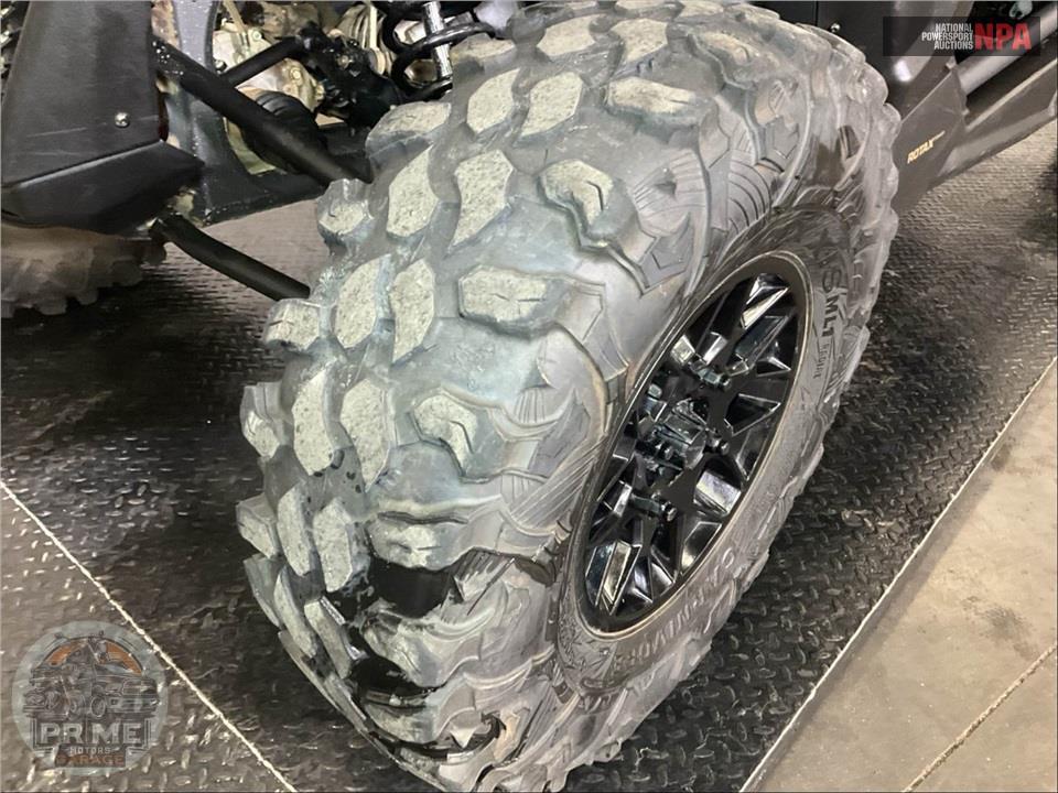 2023 Can-Am MAVERICK X3 DS TURBO 64 — фото 25