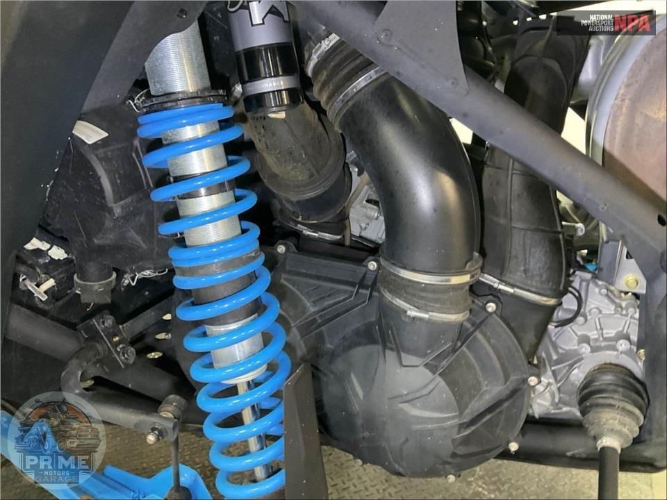 2021 Can-Am MAVERICK X3 MAX RS TURBO R — фото 10