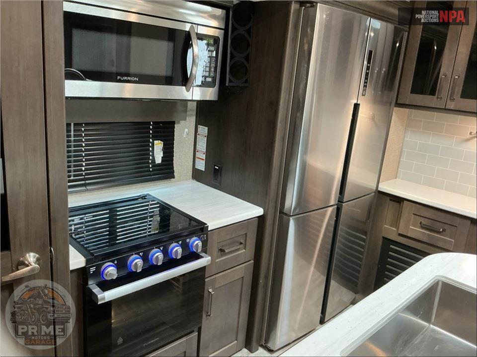 2022 Grand Design Recreational Vehicles M-315RLTS - REFLECTION SERIES — фото 19