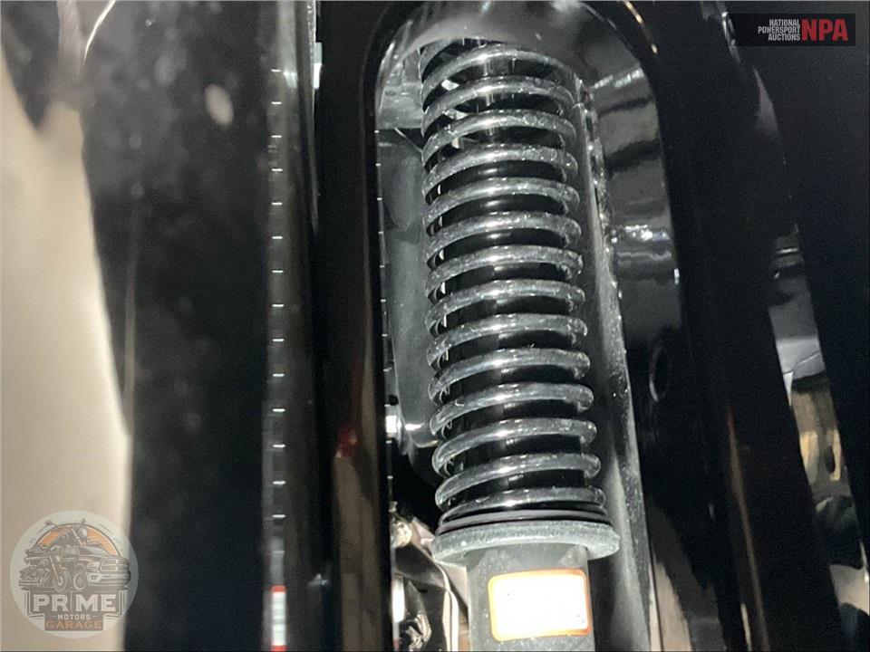 2021 Harley-Davidson FLHTK ULTRA LIMITED — фото 28