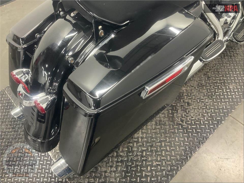 2021 Harley-Davidson FLHX STREET GLIDE — фото 20