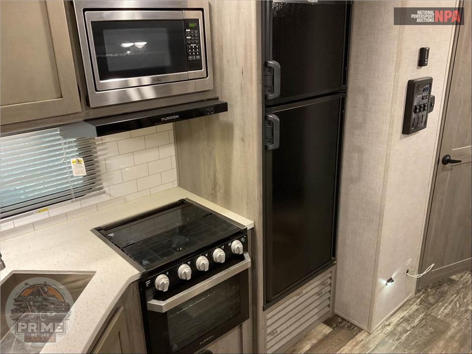 2019 Keystone Rv M-324 CG OUTBACK TOYHAULER SERIES — фото 20
