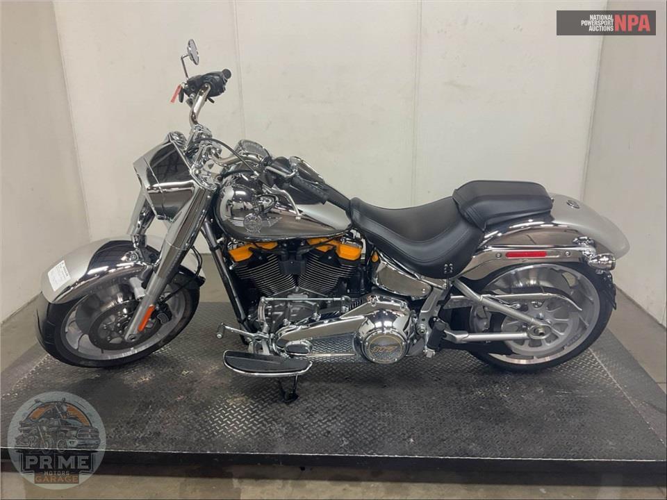 2025 Harley-Davidson FLSTFI SOFTAIL FAT BOY GRAY GHOST — фото 3