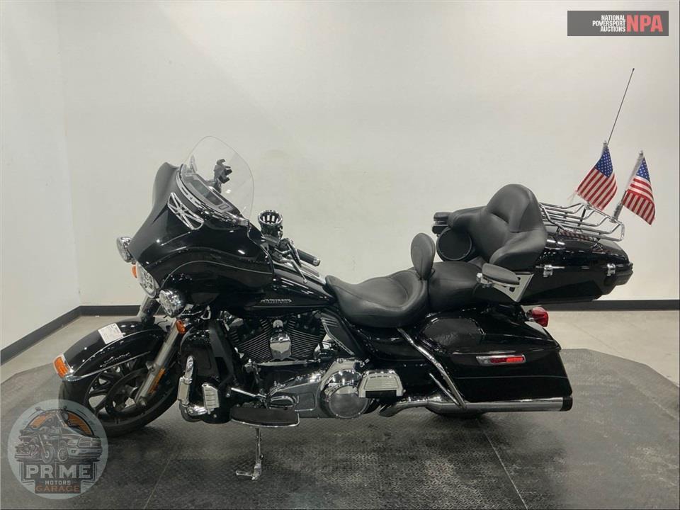 2016 Harley-Davidson FLHTK ELECTRA GLIDE ULTRA LIMITED — фото 3