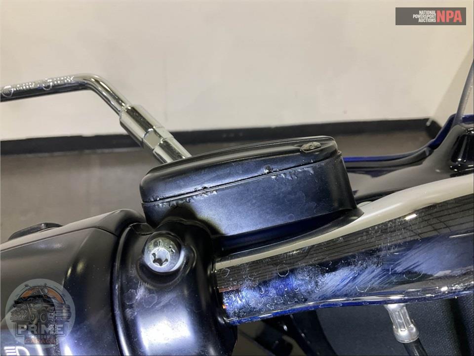 2015 Harley-Davidson FLHTKL ULTRA LIMITED LOW — фото 31