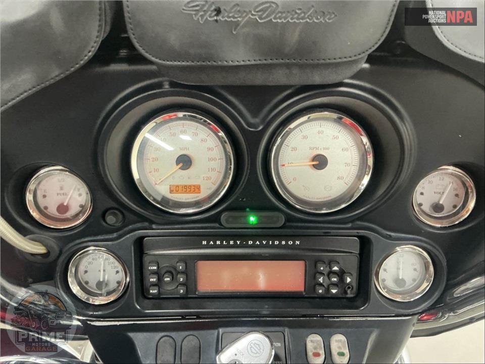 2013 Harley-Davidson FLHX STREET GLIDE — фото 5